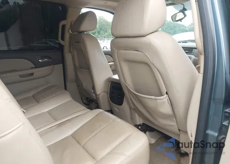 2009 Chevrolet Avalanche 1500 Lt2 from USA, damaged, VIN 3GNFK220X9G169620